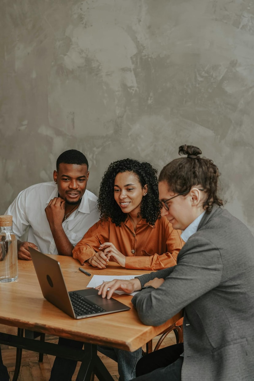 Why Companies Choose Emplovia
